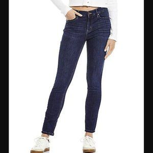 Calvin Klein Mid Rise Ankle Skinny | Dark Wash | Size 6